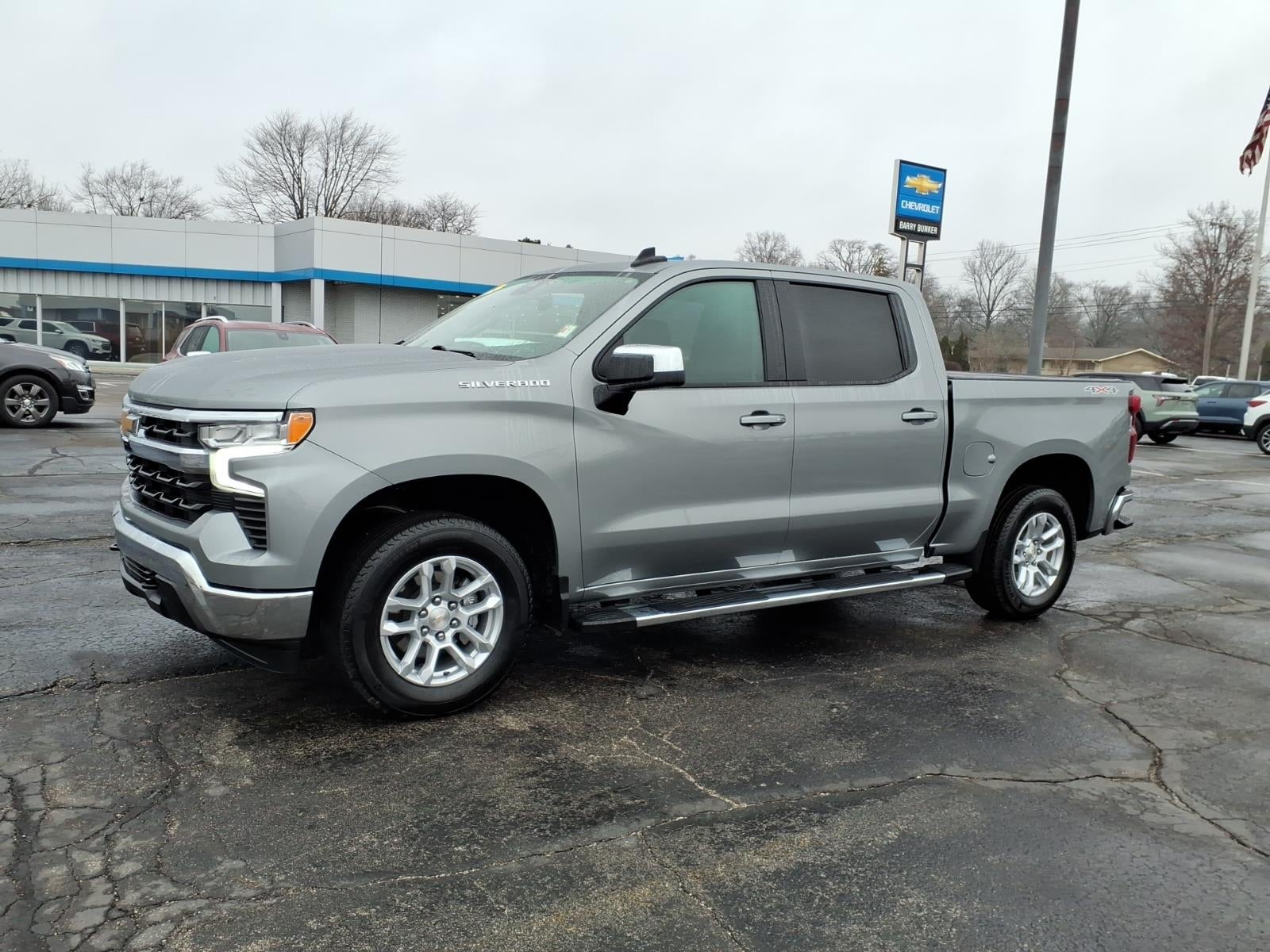 2024 Chevrolet Silverado 1500 LT (2FL)