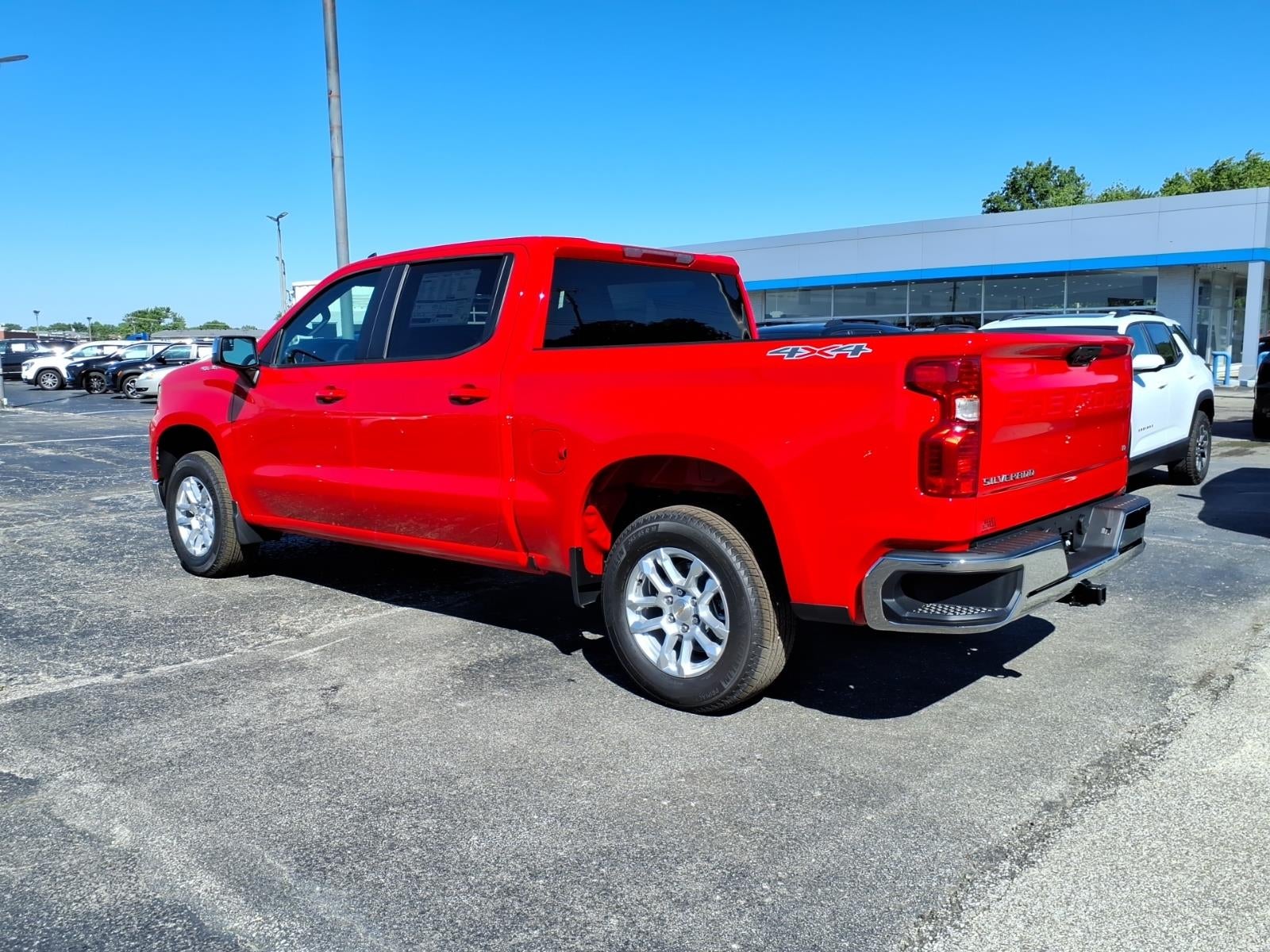 2026 Chevrolet Silverado 1500 LT (2FL)