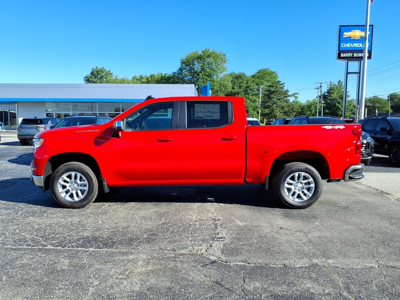 2026 Chevrolet Silverado 1500 LT (2FL)