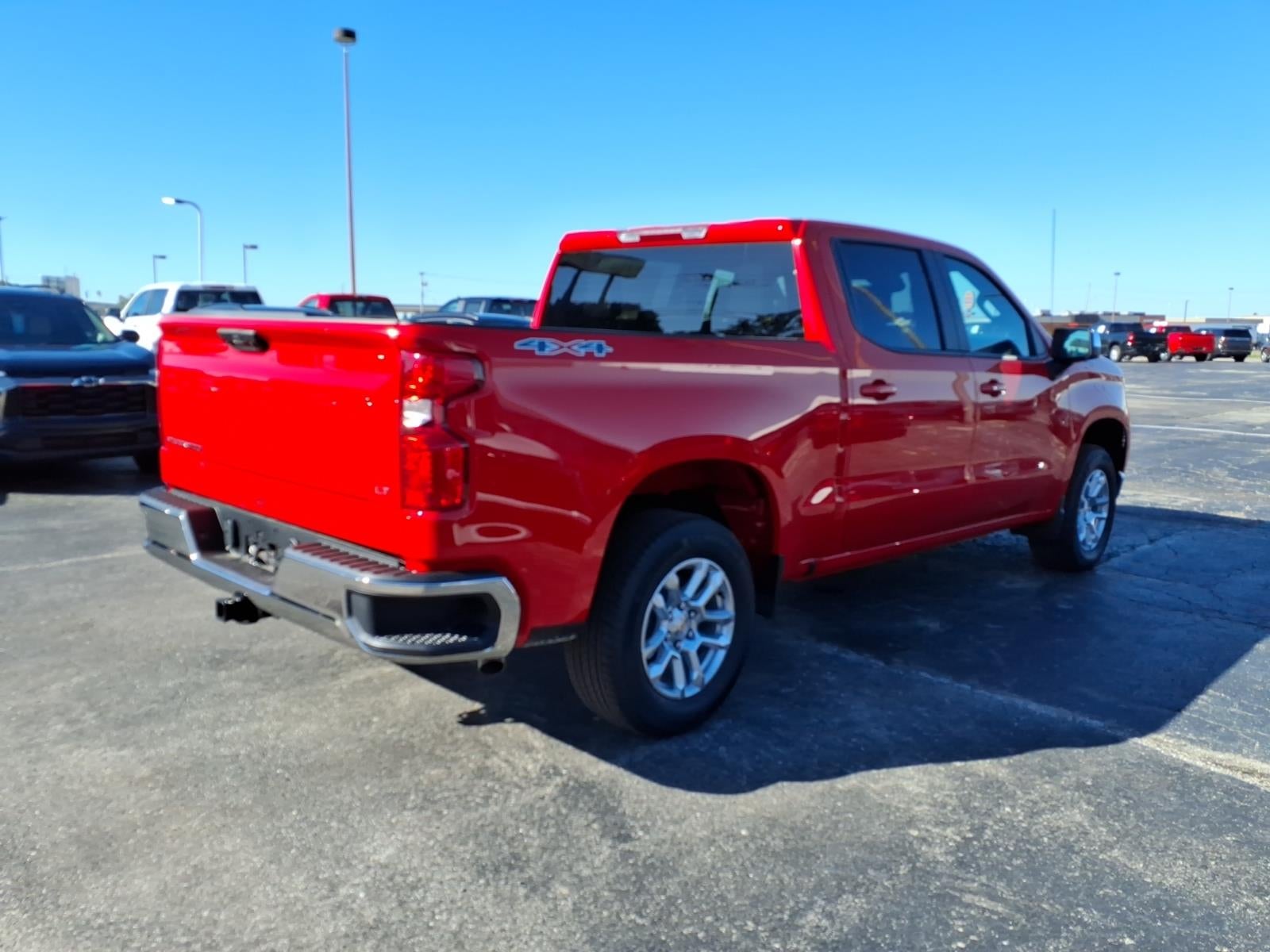 2026 Chevrolet Silverado 1500 LT (2FL)