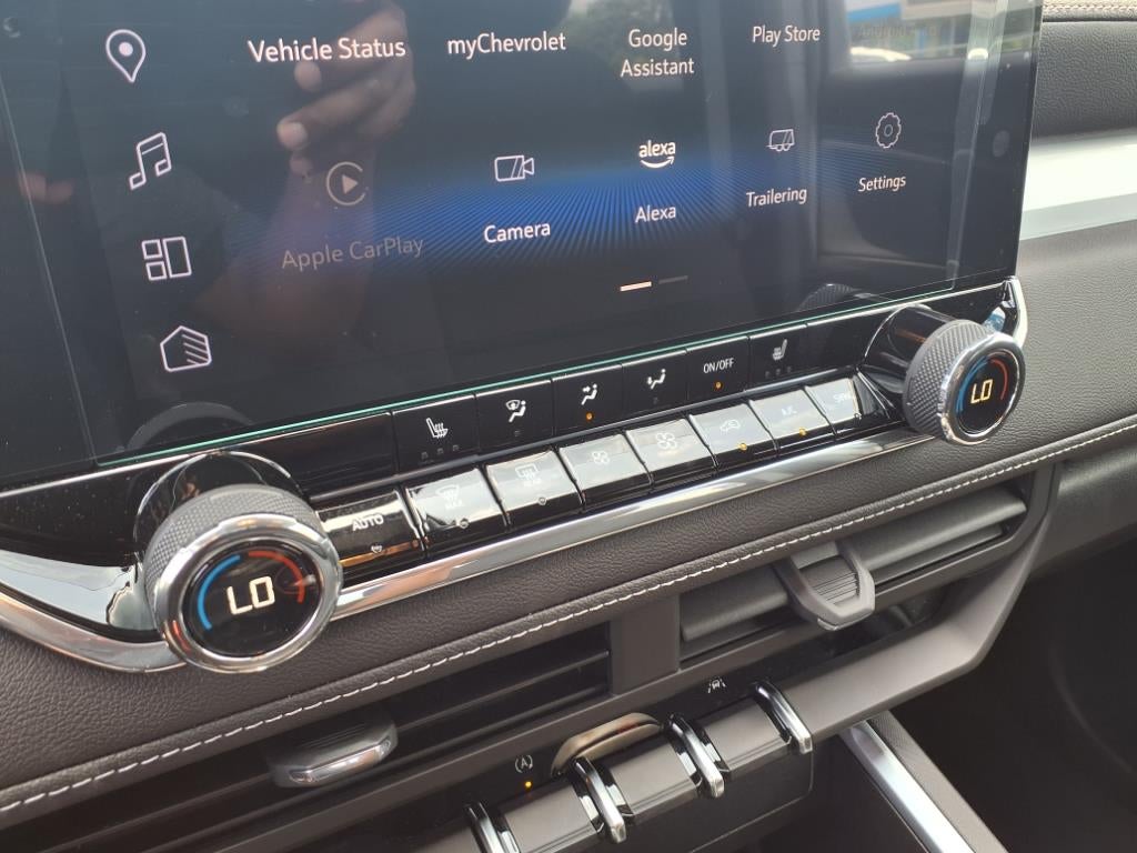 2025 Chevrolet Colorado WT/LT