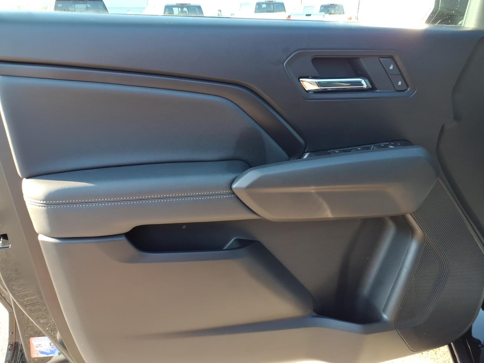 2026 Chevrolet Colorado LT - Photo 10