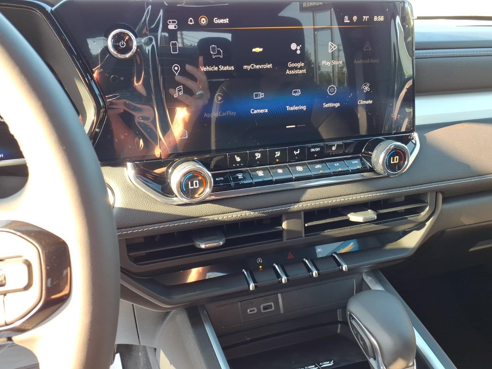 2026 Chevrolet Colorado LT - Photo 15