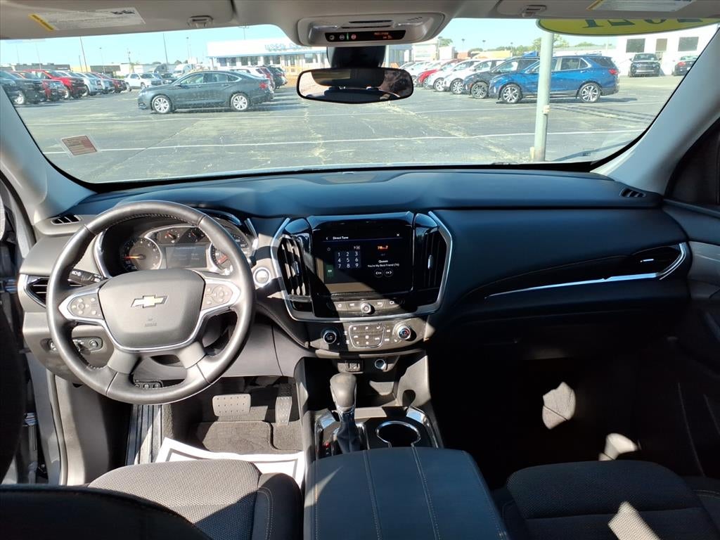 2021 Chevrolet Traverse LT Cloth