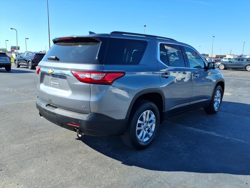 2021 Chevrolet Traverse LT Cloth