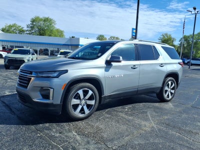 2023 Chevrolet Traverse LT Leather