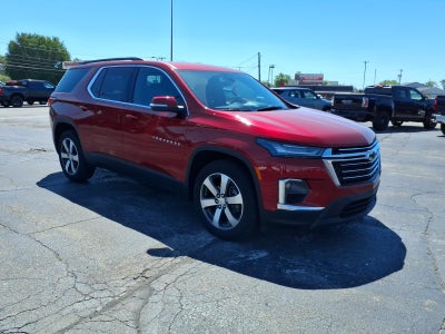 2023 Chevrolet Traverse LT Leather