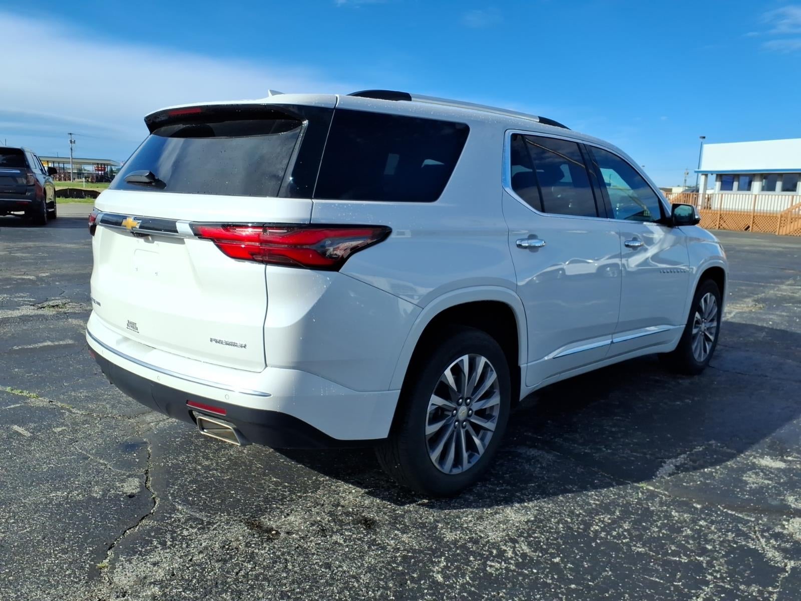 2023 Chevrolet Traverse Premier
