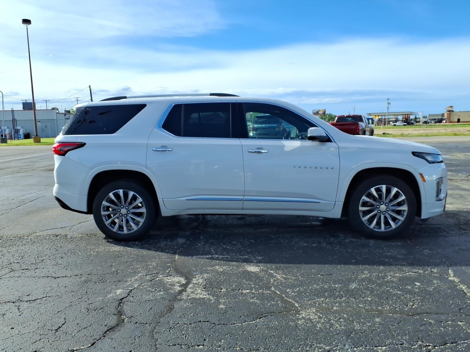 2023 Chevrolet Traverse Premier