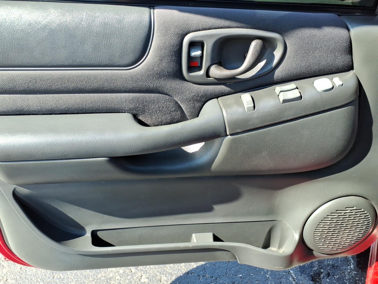 2003 GMC Sonoma SLS