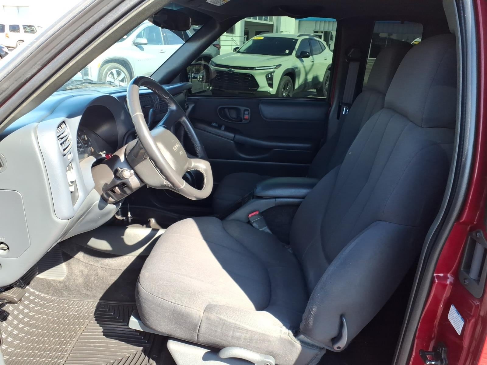 2003 GMC Sonoma SLS