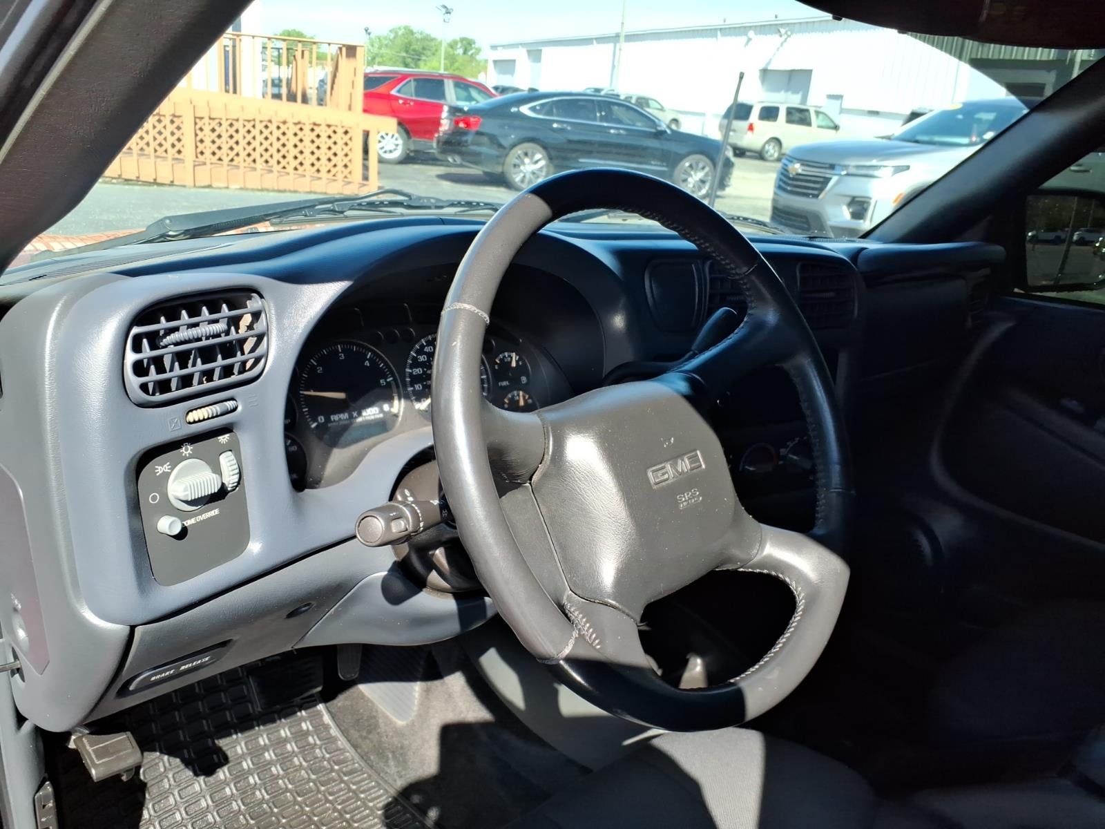 2003 GMC Sonoma SLS