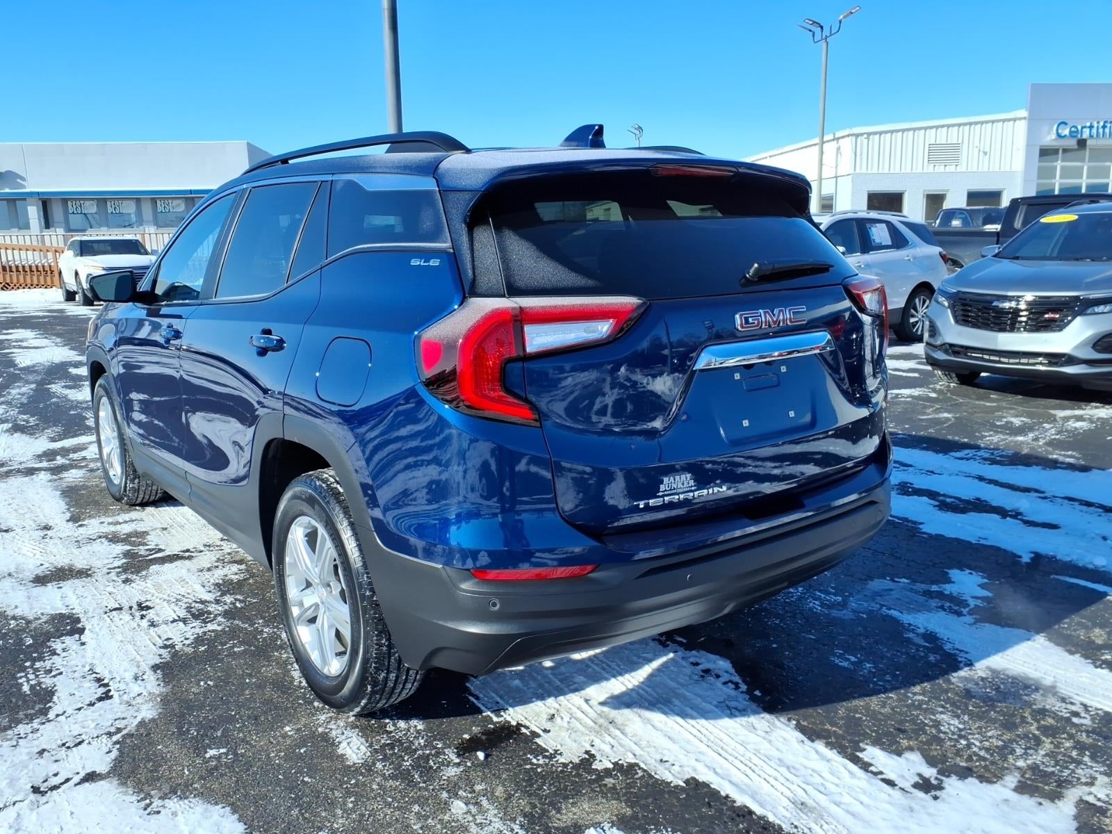 2022 GMC Terrain SLE