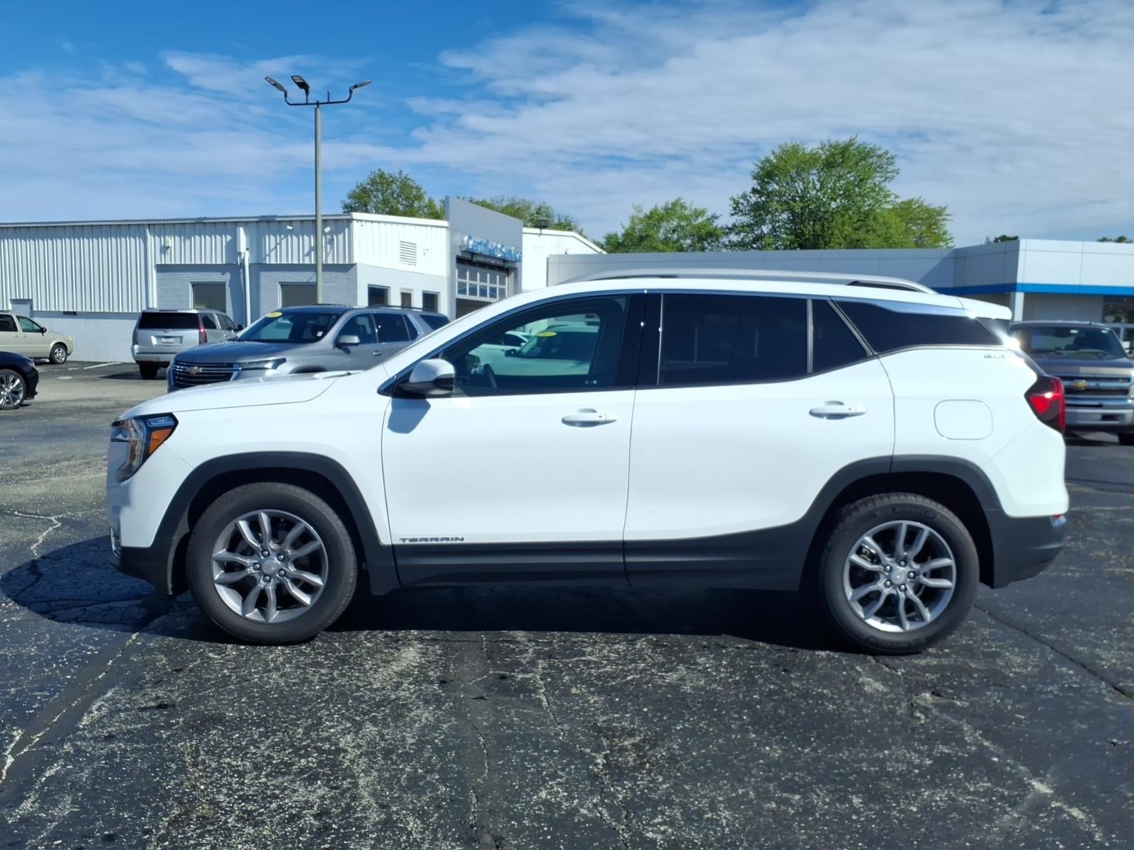 2024 GMC Terrain SLT