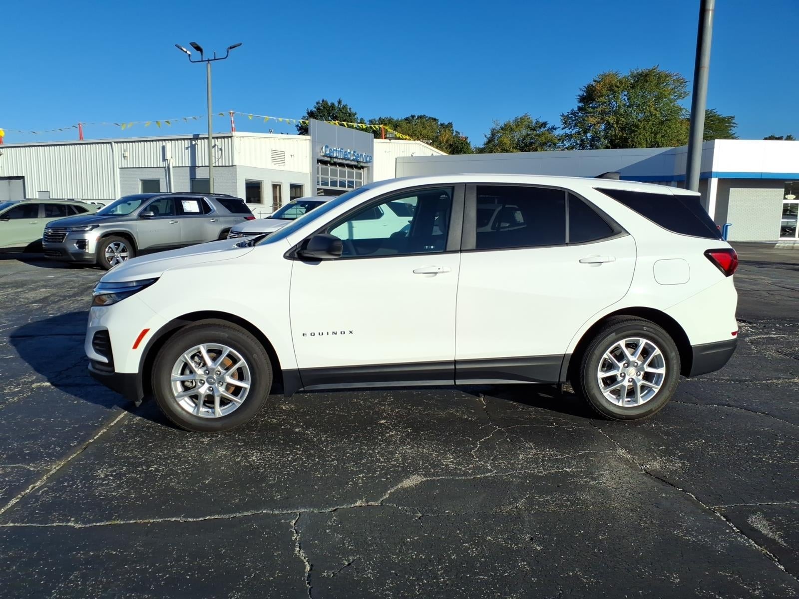 2024 Chevrolet Equinox LS